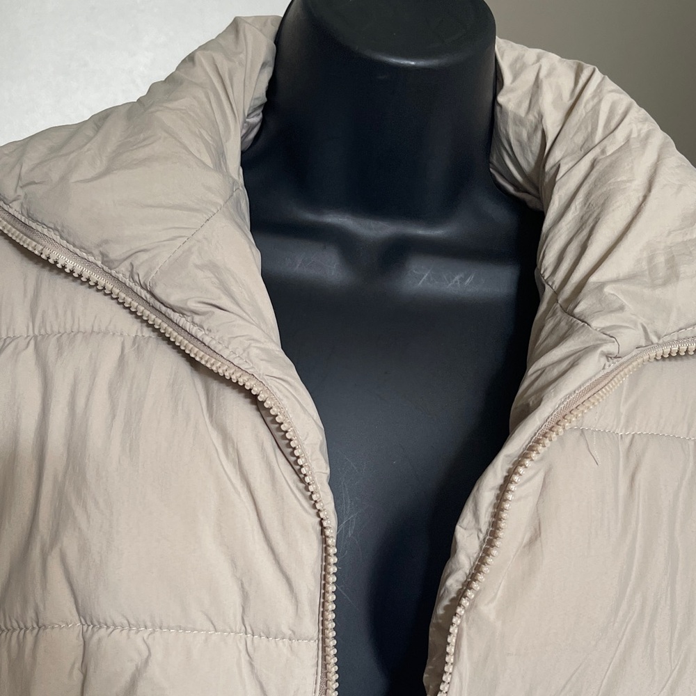 Forever 21 Light Beige Puffer Jacket - Picture 3 of 4